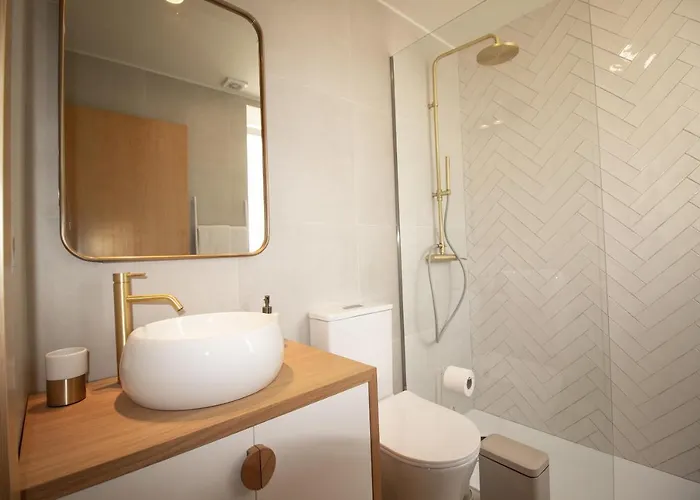 Casa Molenga - Porto Retreat * Paramos